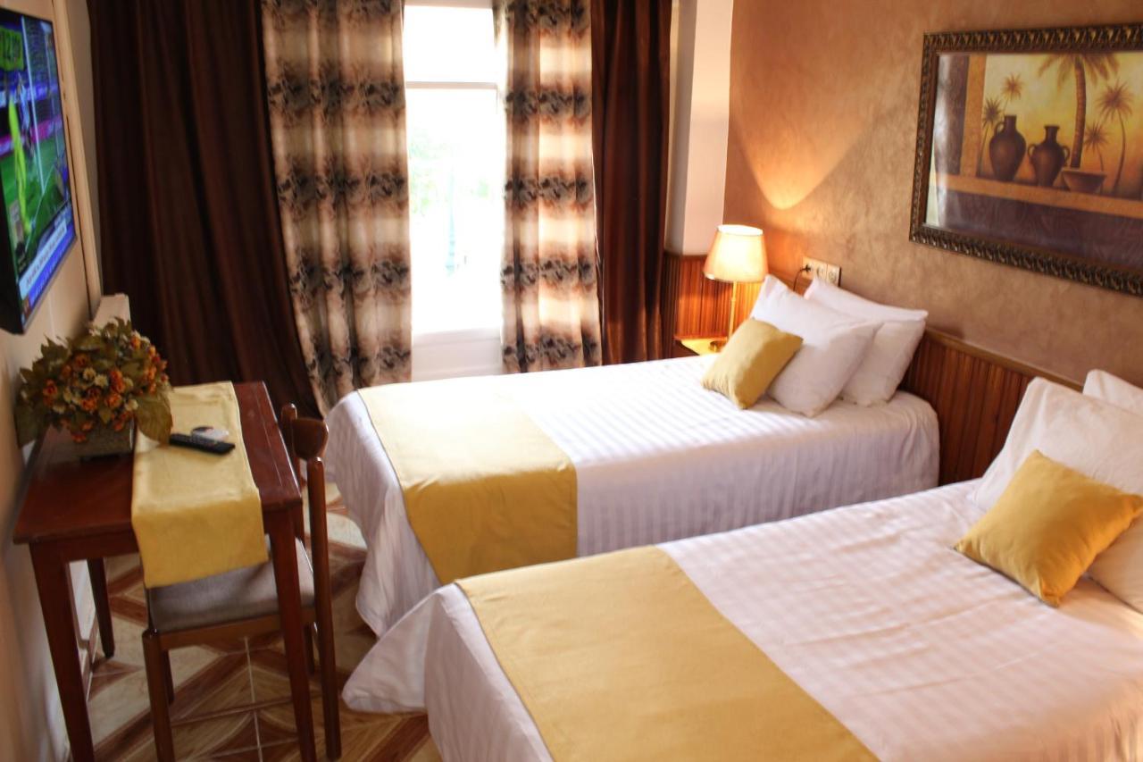 Hotel El Hayat Батна Екстериор снимка
